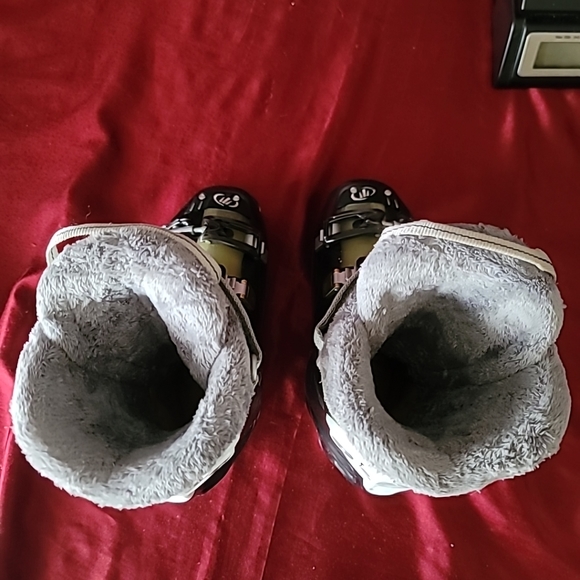 TECNICA Designed To PerformSKI BOOTS MEN SIZE 23.5 M+10 275mm GREAT CONDITION - Picture 3 of 9